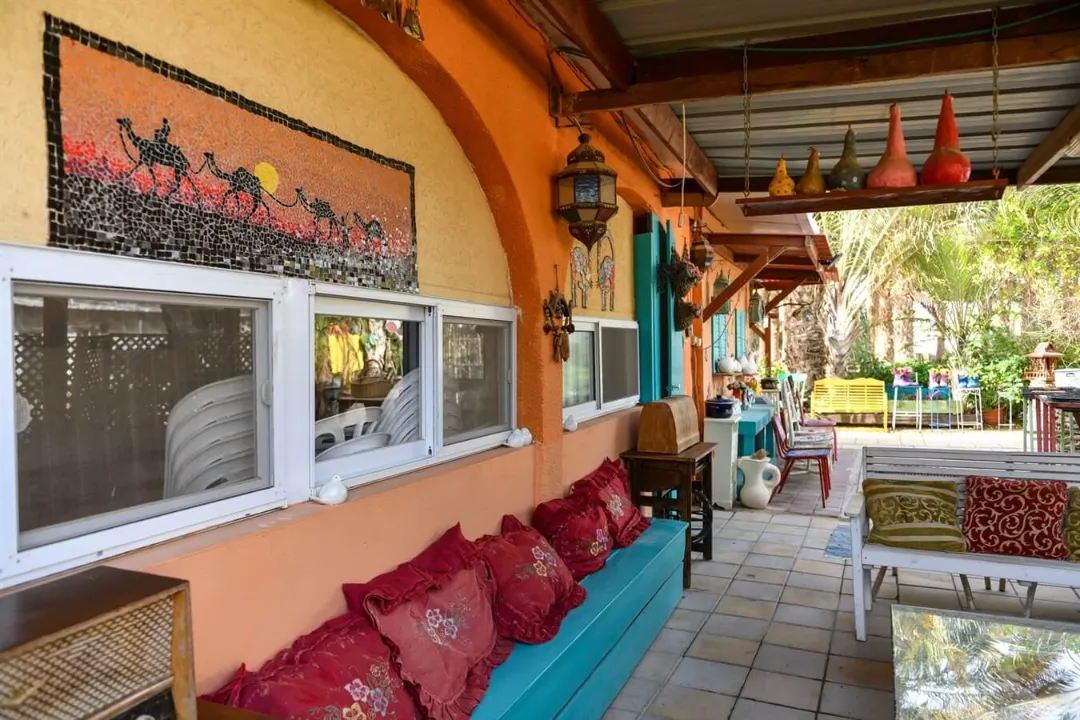 image_10087_43d3d11e5eb143eab3944e7ada40293f